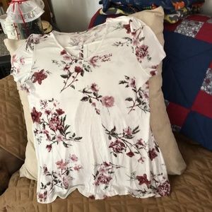 Daytrip Flowy Summer Floral Top